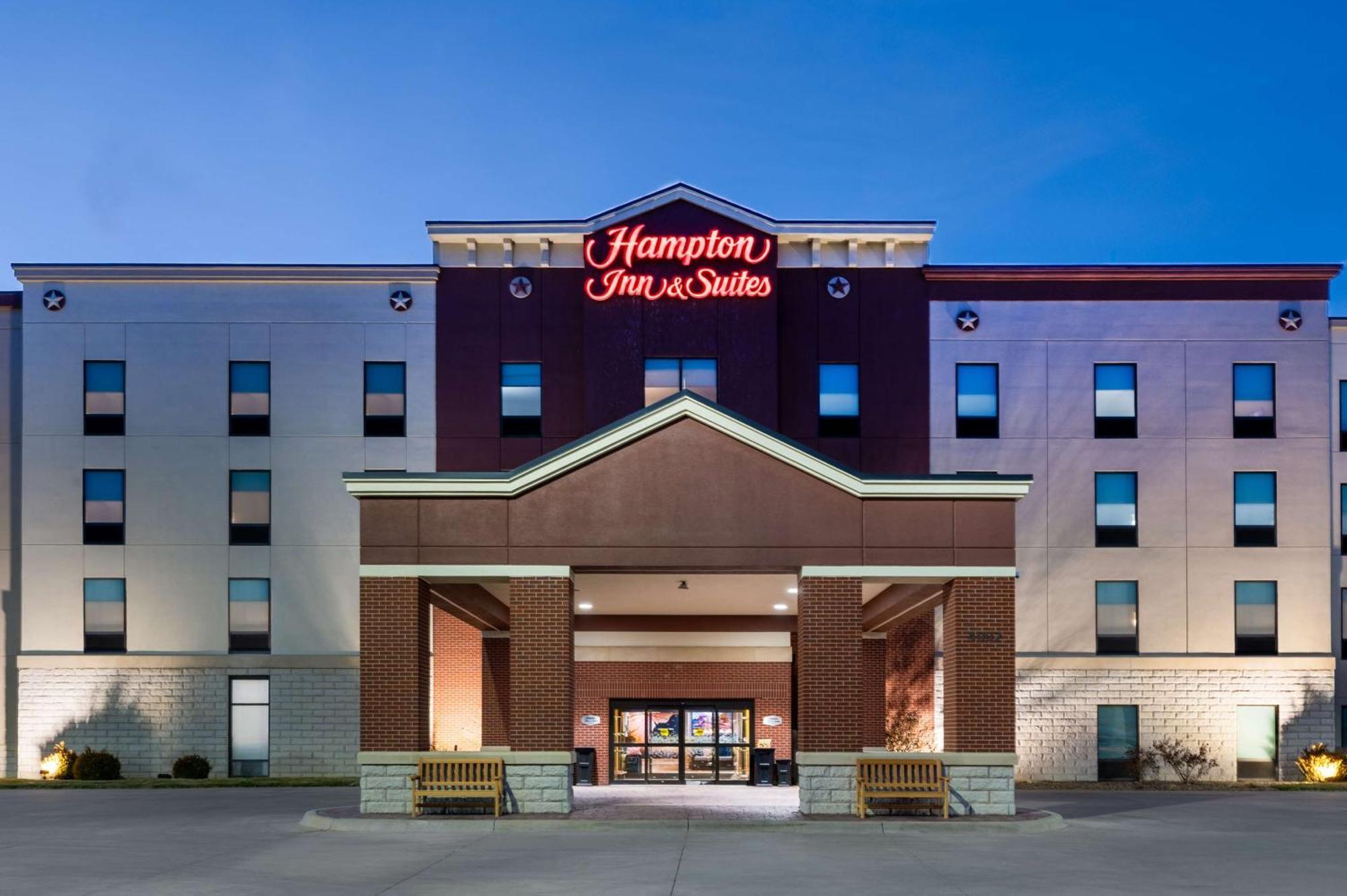 Hampton Inn & Suites Dodge City Boot Hill Casino Dış mekan fotoğraf